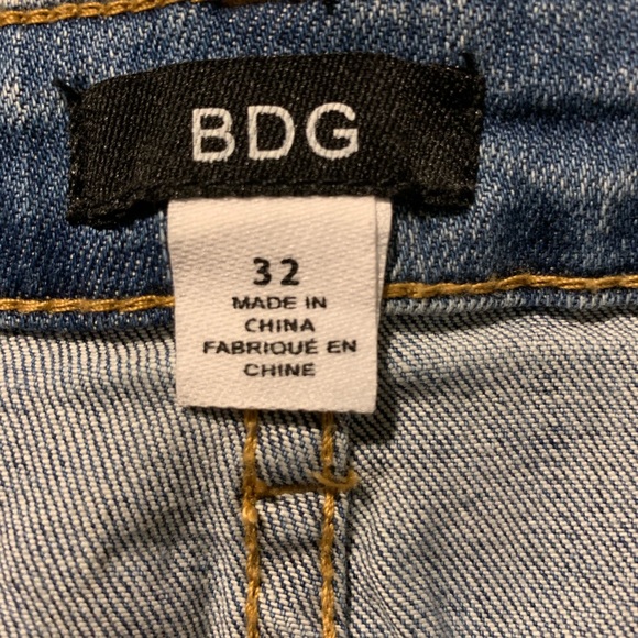 BDG mini jean skirt - Picture 3 of 4